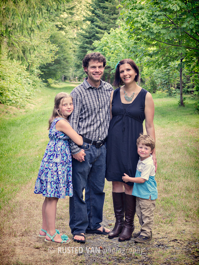 What to Wear: THe DO's {Snoqualmie Valley Photography by Rusted Van Photography}