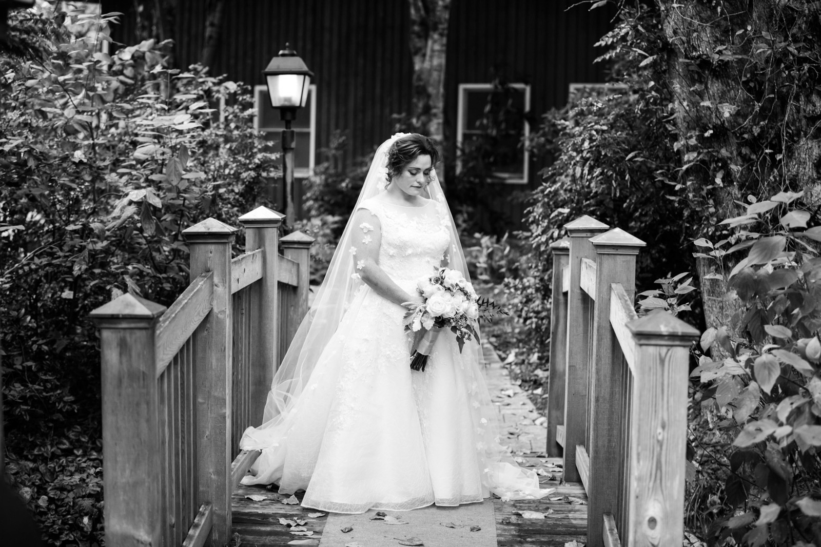 Weddings and Engagements -19 - Issquah Wedding Photographer